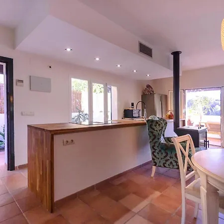 Lets Holidays Luxury House In Cala Llevado 2 *