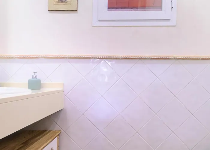 Villa Lets Holidays Luxury House In Cala Llevado 2 *