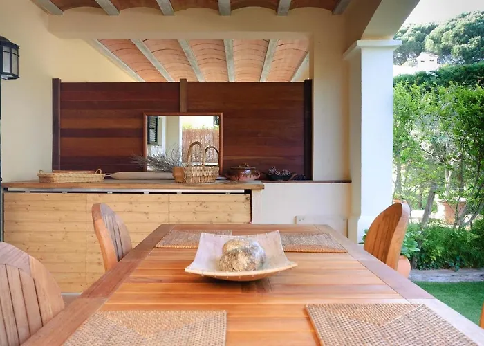 Lets Holidays Luxury House In Cala Llevado 2 *