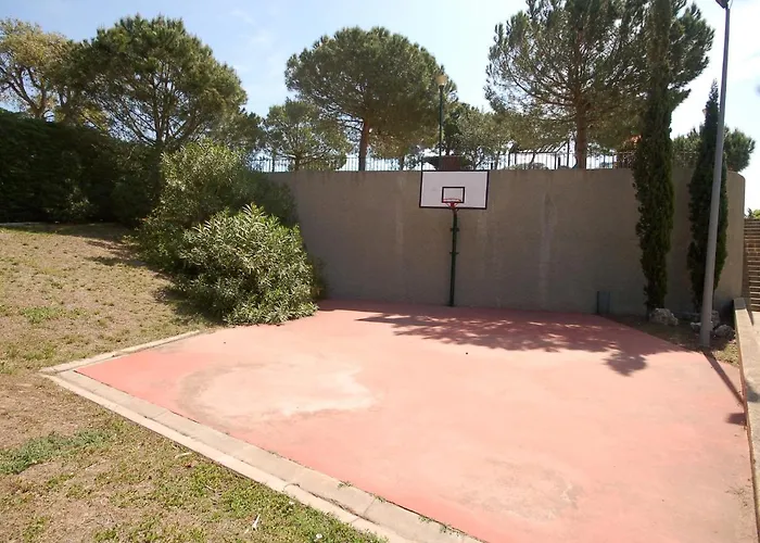 Villa Lets Holidays Luxury House In Cala Llevado 2 *