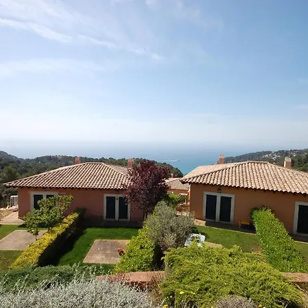 וילה Lets Holidays Luxury House In Cala Llevado 2 טוסה דה מאר