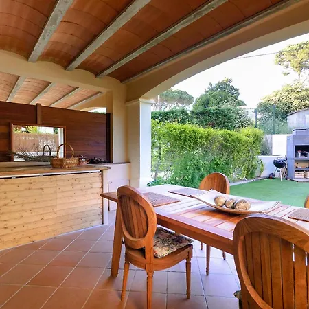Lets Holidays Luxury House In Cala Llevado 2 וילה